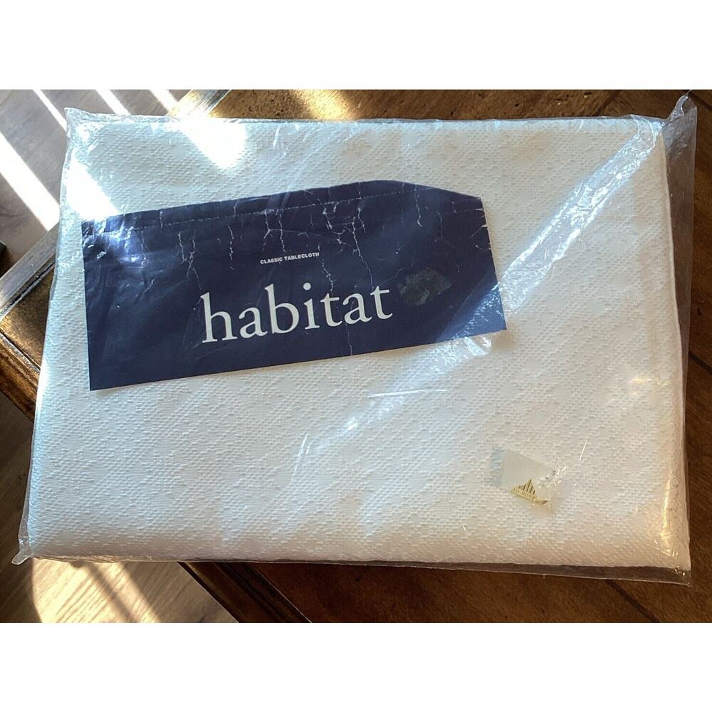Habitat Classic Tablecloth White Oblong 52 X 70” New Open Package